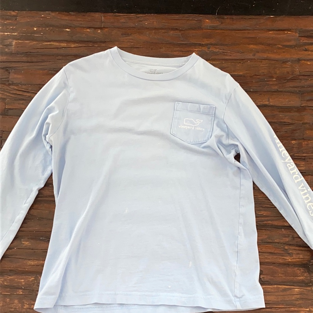 Light blue long sleeve, green shirt sleeve t shirt and lint sleeve collard shirt